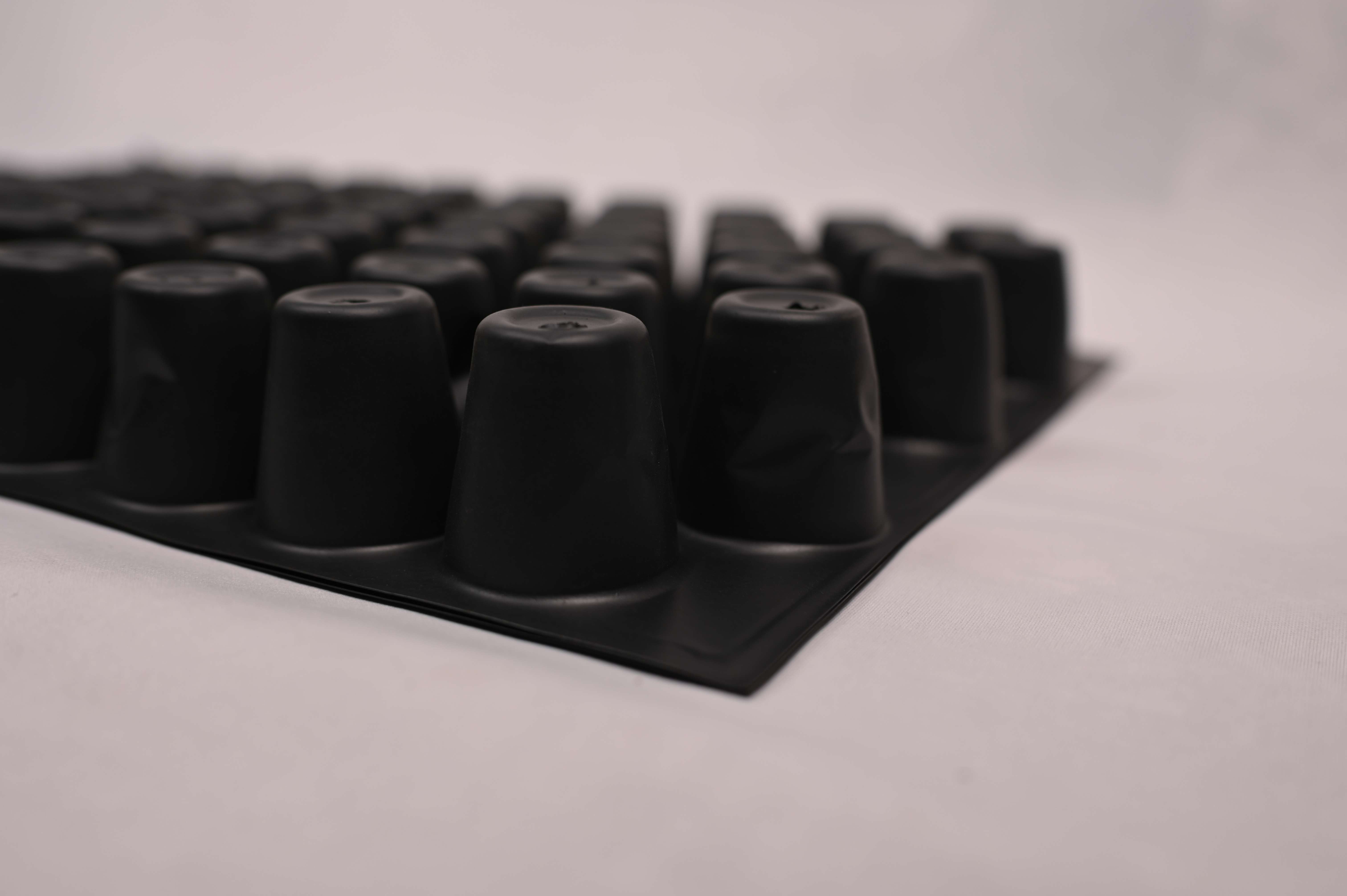 102 Cavity Round (Big)